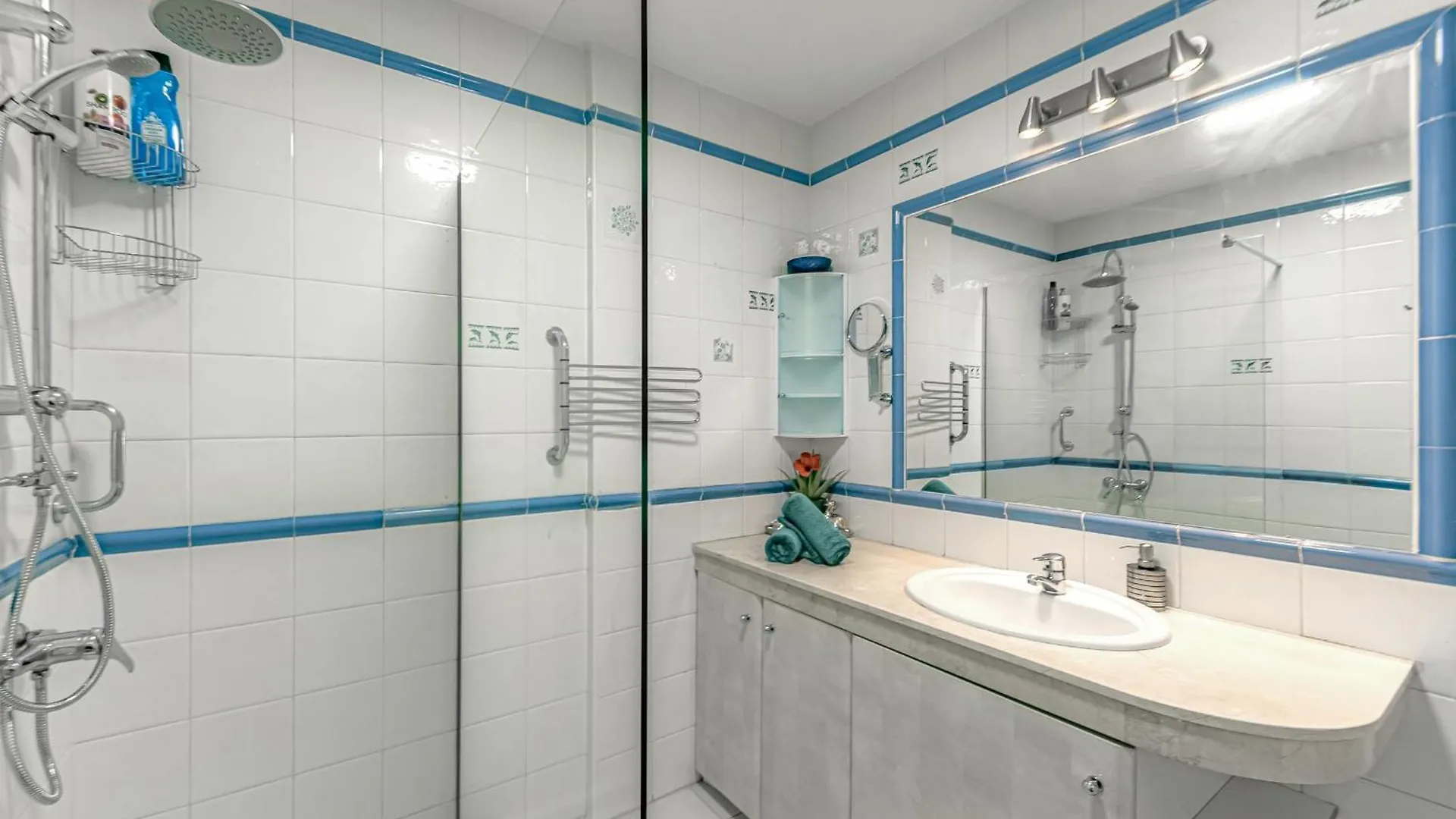 Atlantis 1 One Bedroom Apartment With Ocean View And Pool Costa Del Silencio