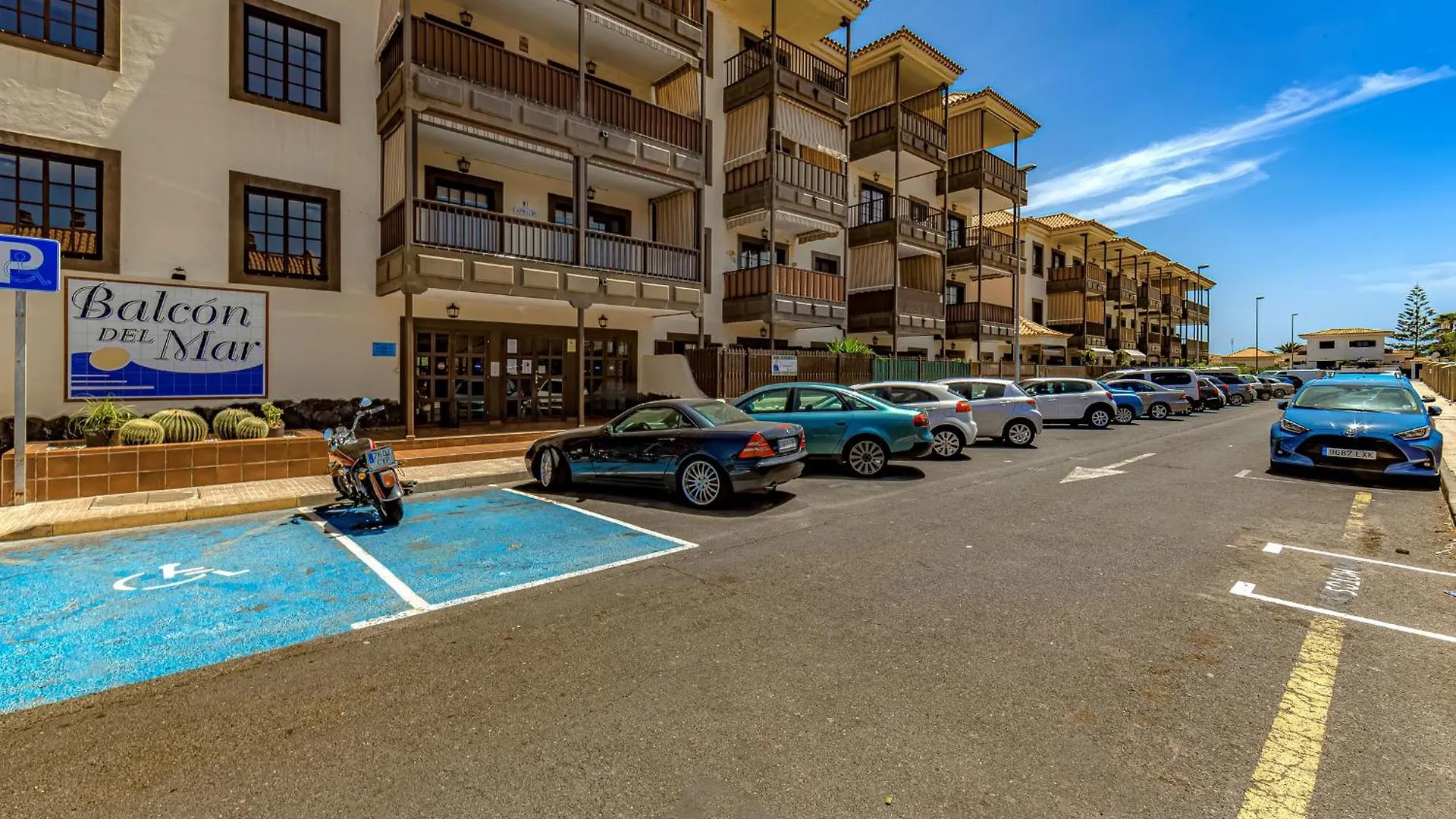 Atlantis 1 One Bedroom Apartment With Ocean View And Pool Costa Del Silencio Spanien